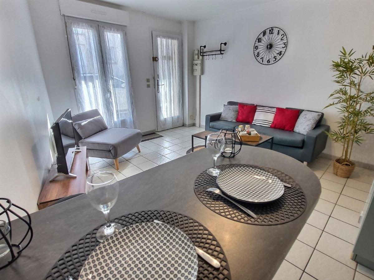 Duplex Le Cachou : 10 min Aéroport de Roissy CDG - Astérix - Paris - Housity