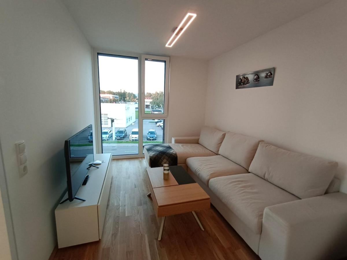 Neu erstellte Wohnung mit Balkon in Hard - Housity