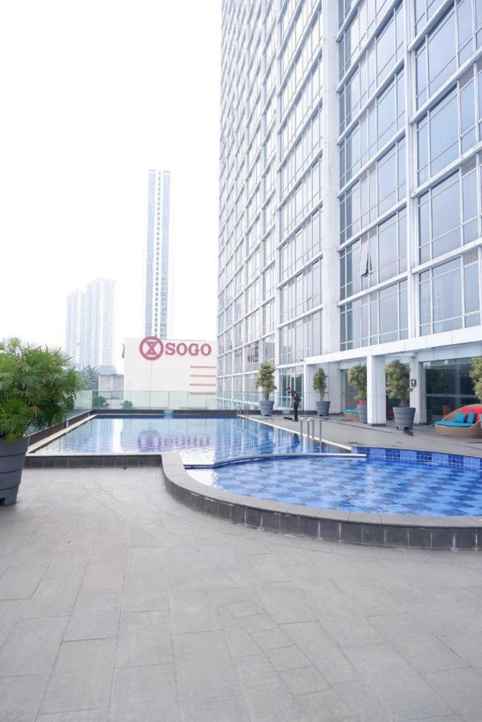 TIME SUIT- LIPPO KARAWACI - Housity