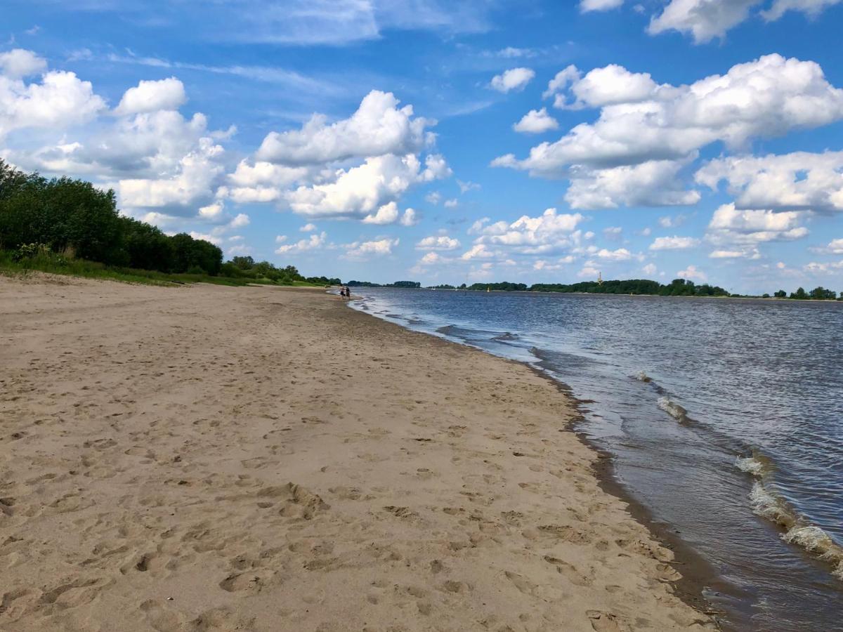 WiNZiG Wohnen Tiny House SKADI am Weserstrand - Housity