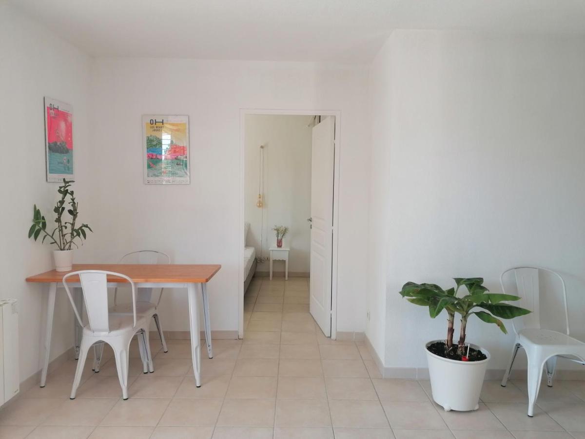 Marseille : Joli T2 mer et collines + terrasse - Housity