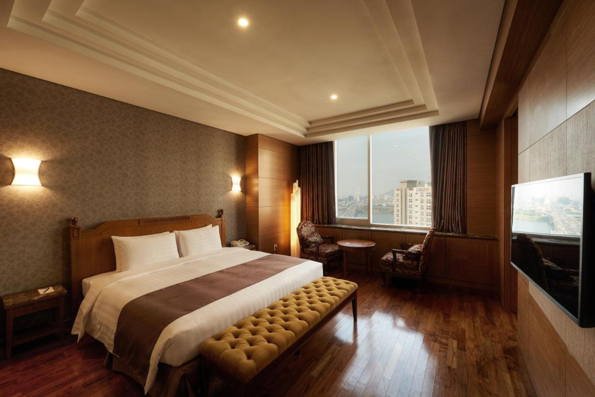 Seoul Riviera Hotel - Housity