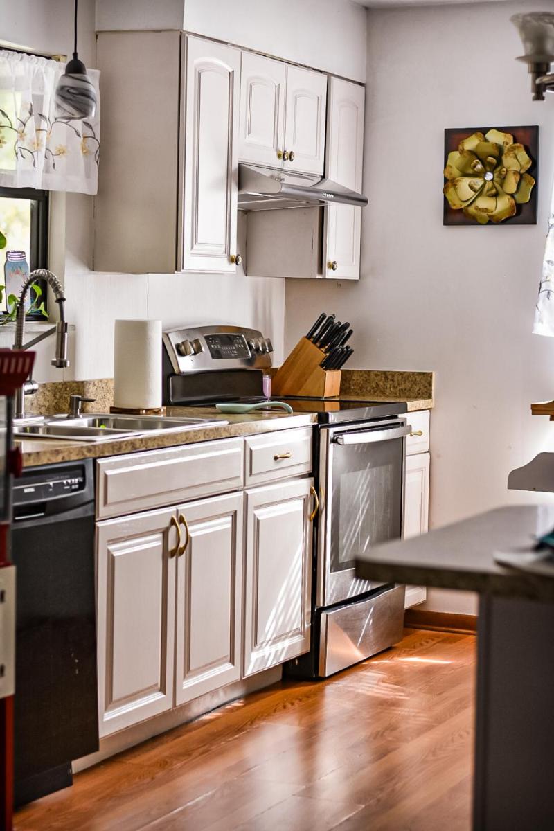 Welcome to the Cottage: A Home Away from Home - Housity