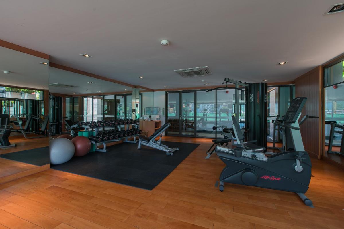 Suitetrails - Patong Beachfront Studio 2 Mins Walk 2 Patong Beach