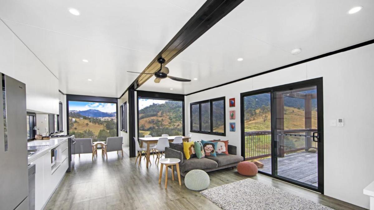 Bindera Container House - Housity