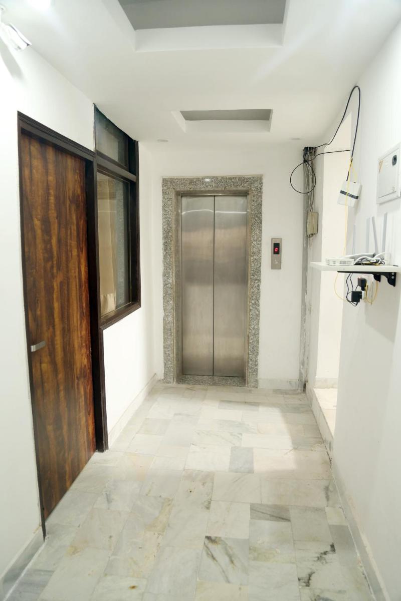 Suitetrails - Shanti Residency