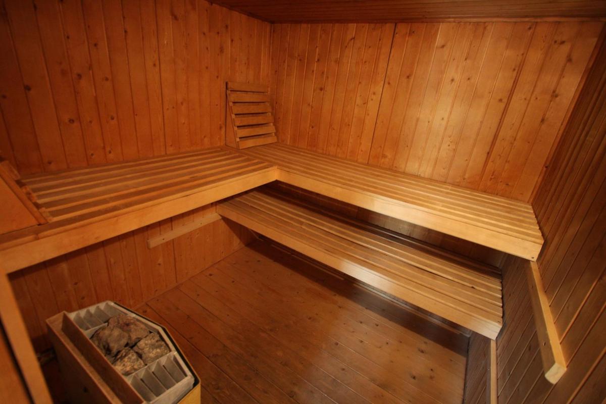 Appartement met eigen sauna en sport-en spelruimte - Housity