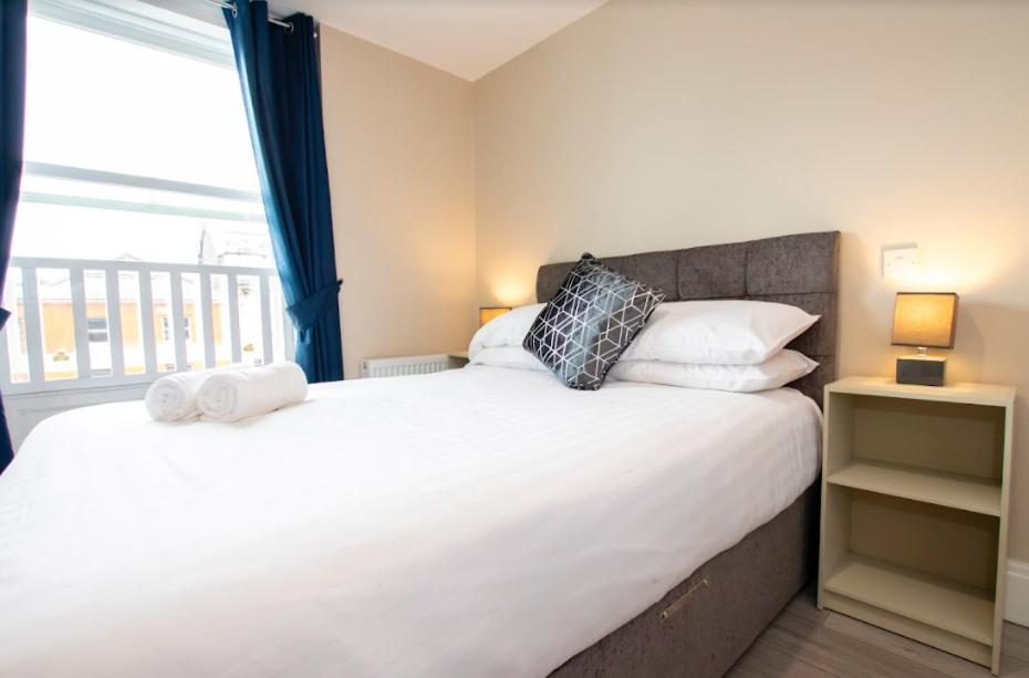 Quay 8 - Housity