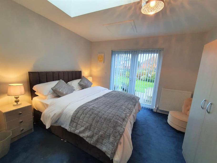 Suitetrails - Priory Annex Guest Accommodation Lincoln