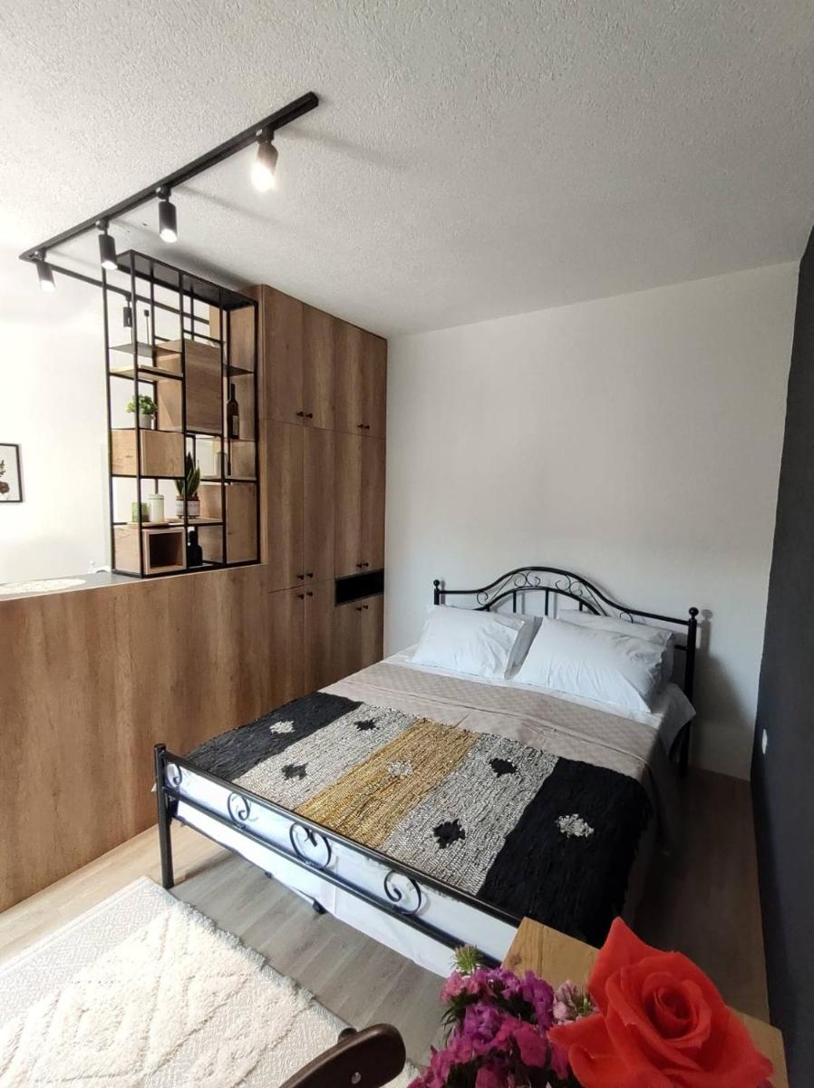 Katerina's Apartment - Hizvo
