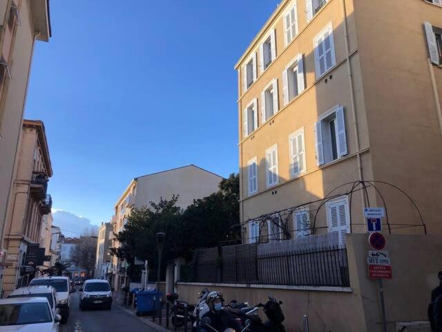 C002-Studio fonctionnel - Centre Cannes - Housity