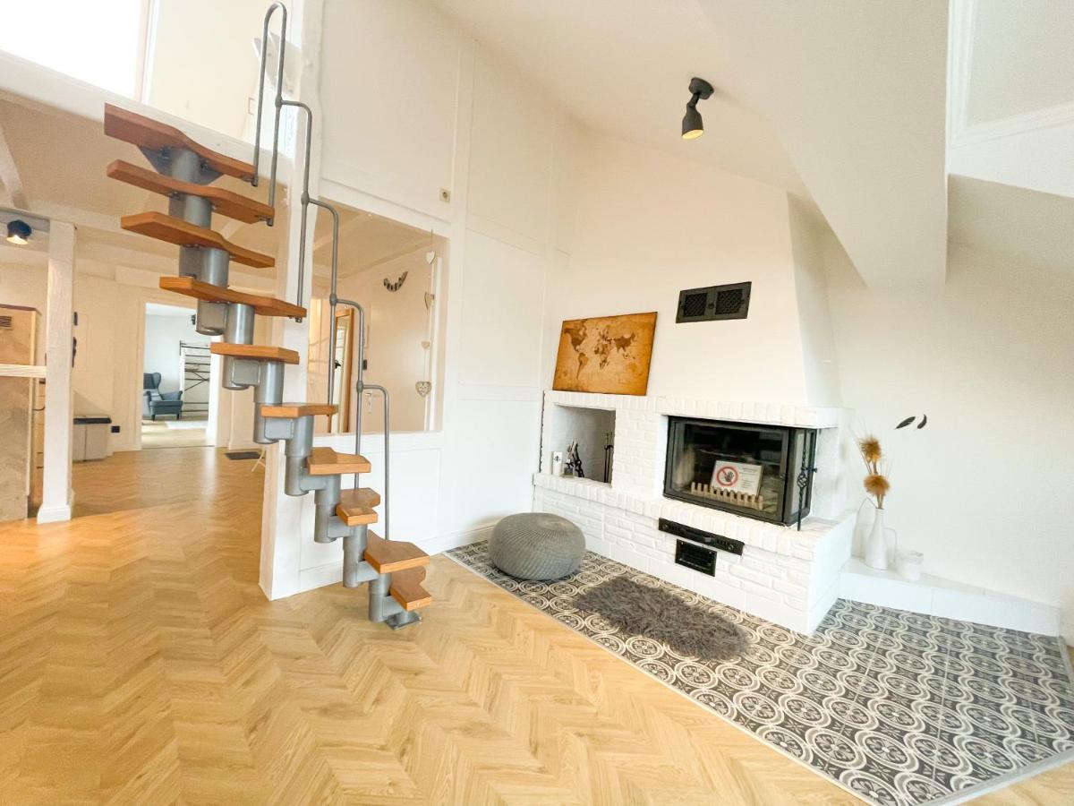 Suitetrails - Ginius Homes- Penthouse Düren