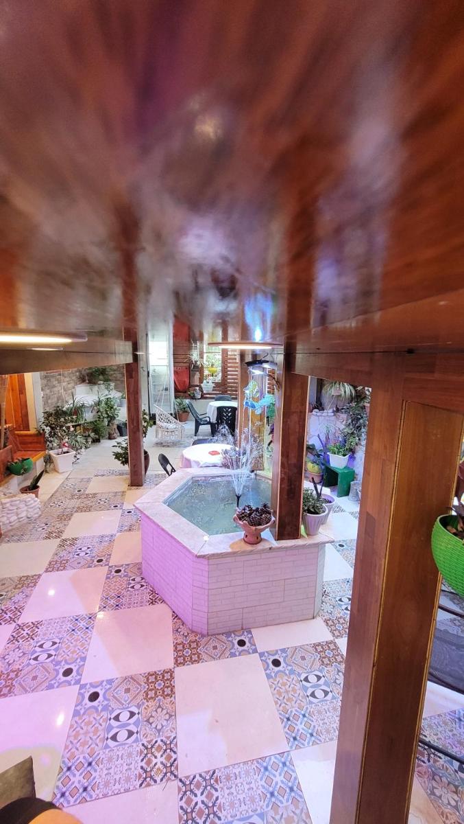 Vitrage Guest House - Housity