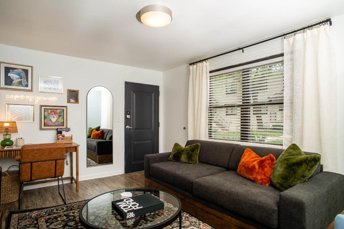 Abode Nashville - Marathon Village Near Downtown - Housity