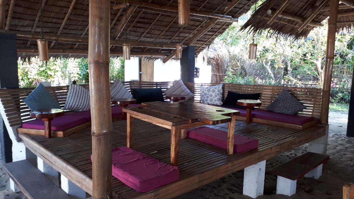 Sugar Lounge Lodge - Housity