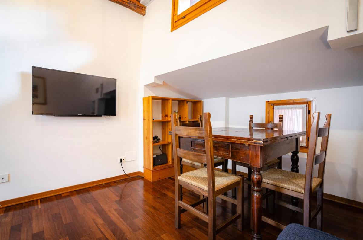 Stylish one bedroom in the heart of Bologna - Housity