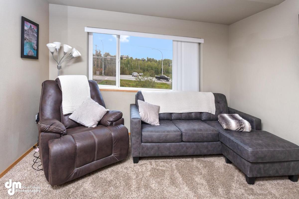 Tranquil Stay at Settlers Bay, Newly Furnished! - Housity