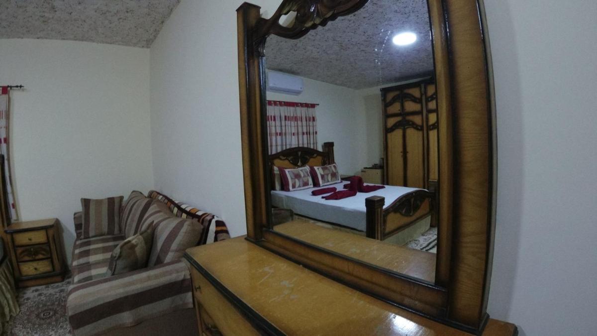 Petra Antique House - Hizvo