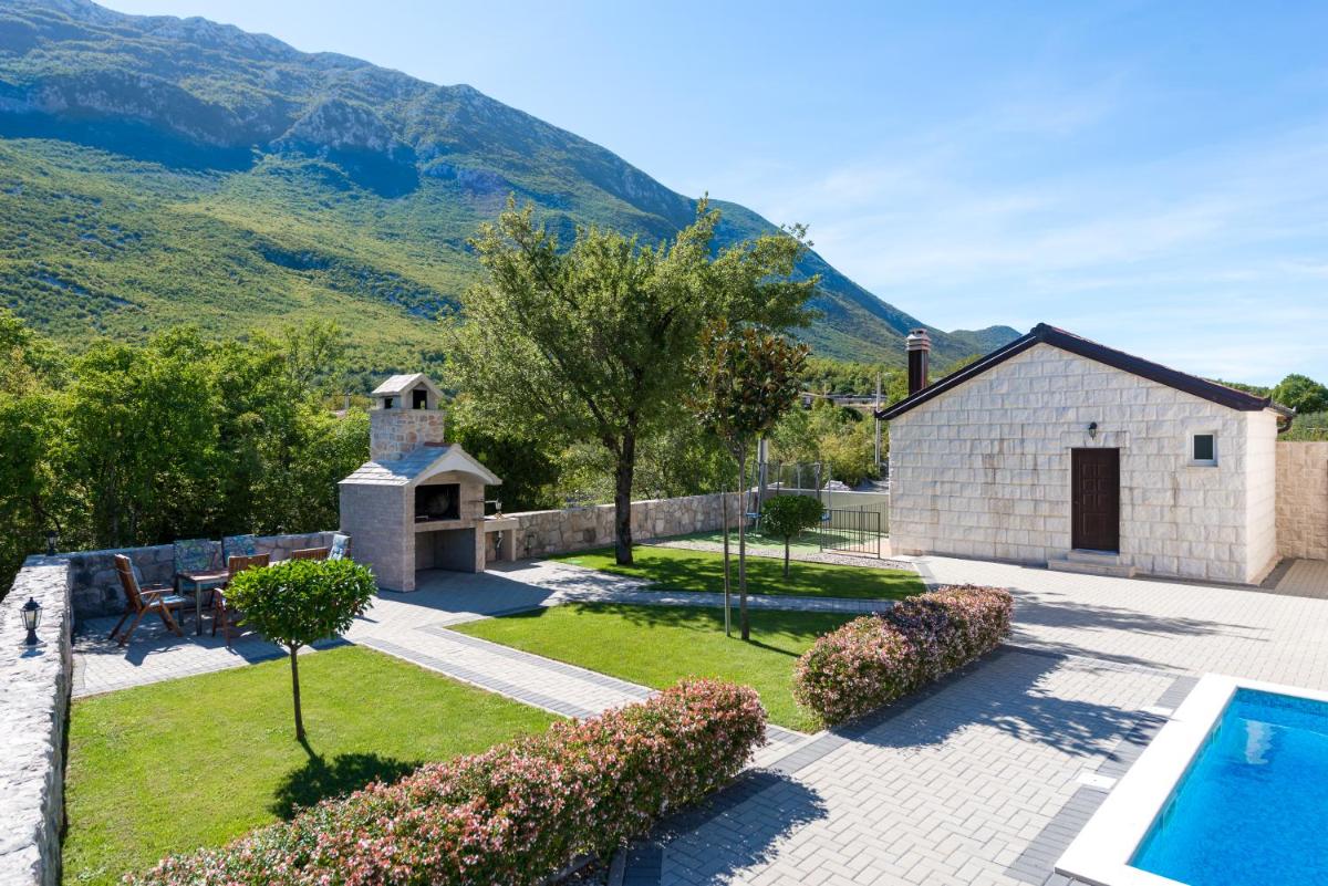Villa Salvia - Housity