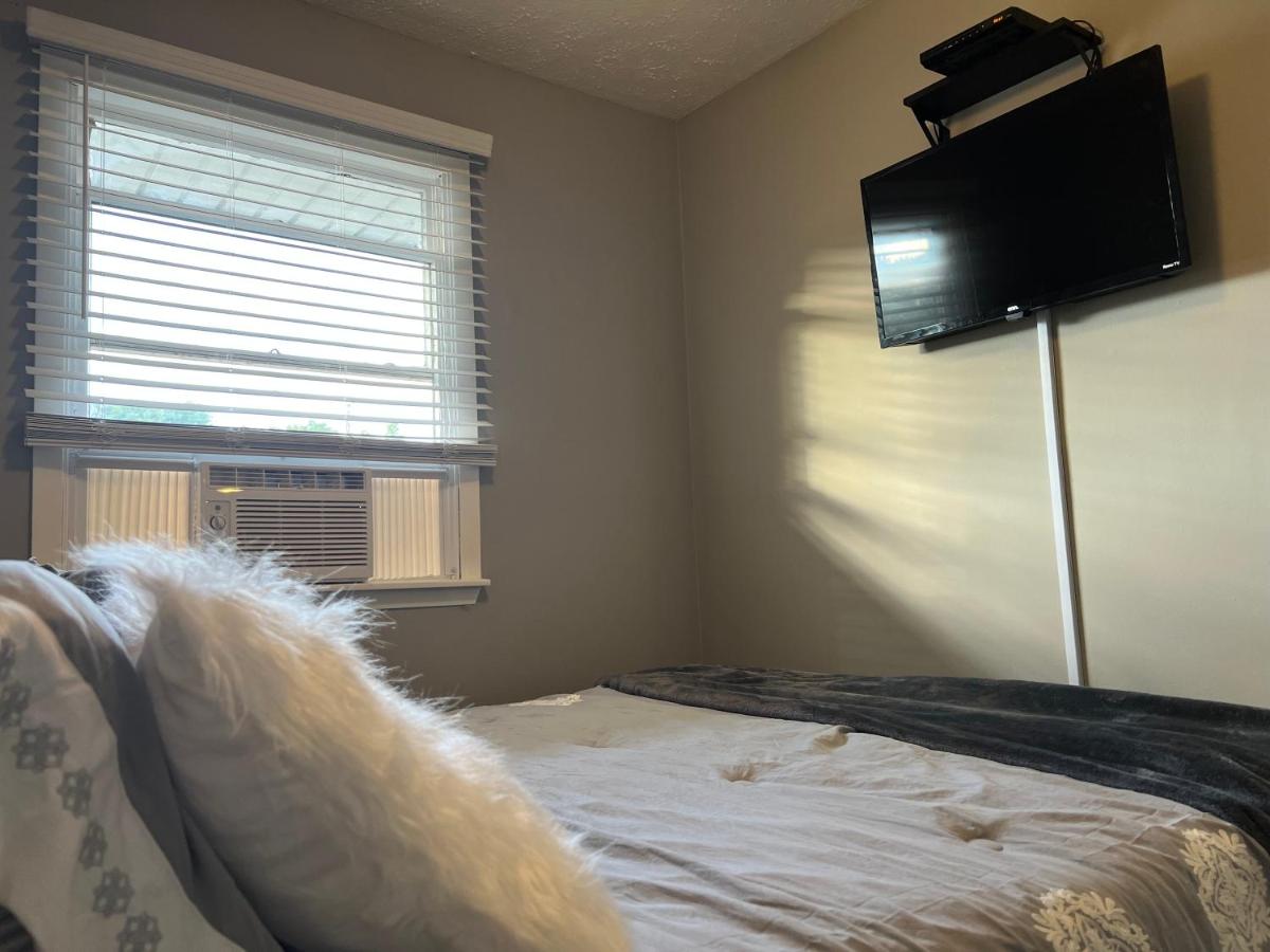 219 Spurrier Rd. Apt 5 Bluefield, WV 24701 - Housity