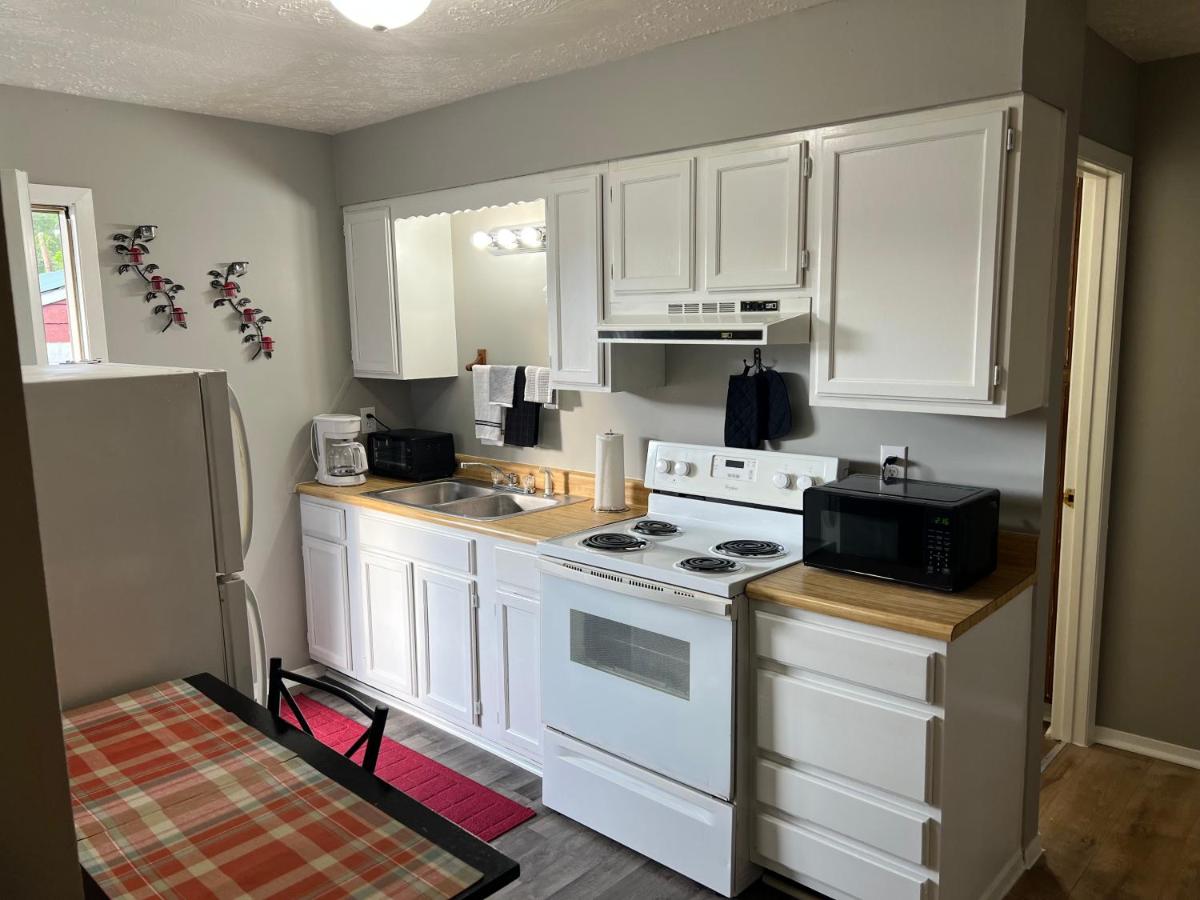 219 Spurrier Rd. Apt 5 Bluefield, WV 24701 - Housity