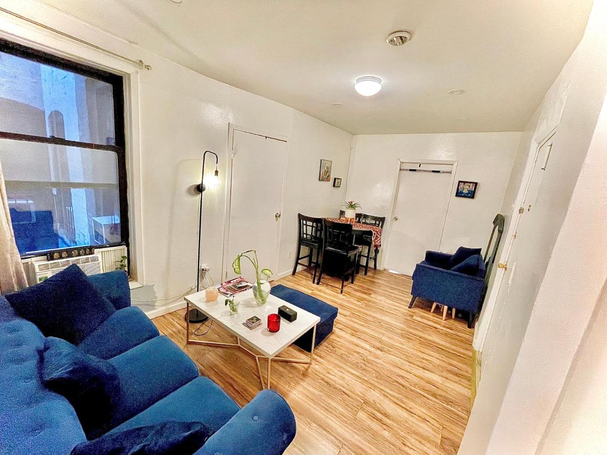 2 Bedrooms Apartment 1 STOP FROM MANHATTAN - Free parking and first floor ! - Housity