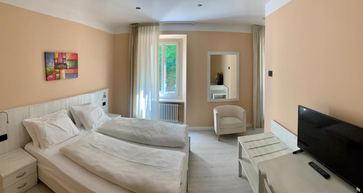 Hotel du Lac Parc & Residence - Housity