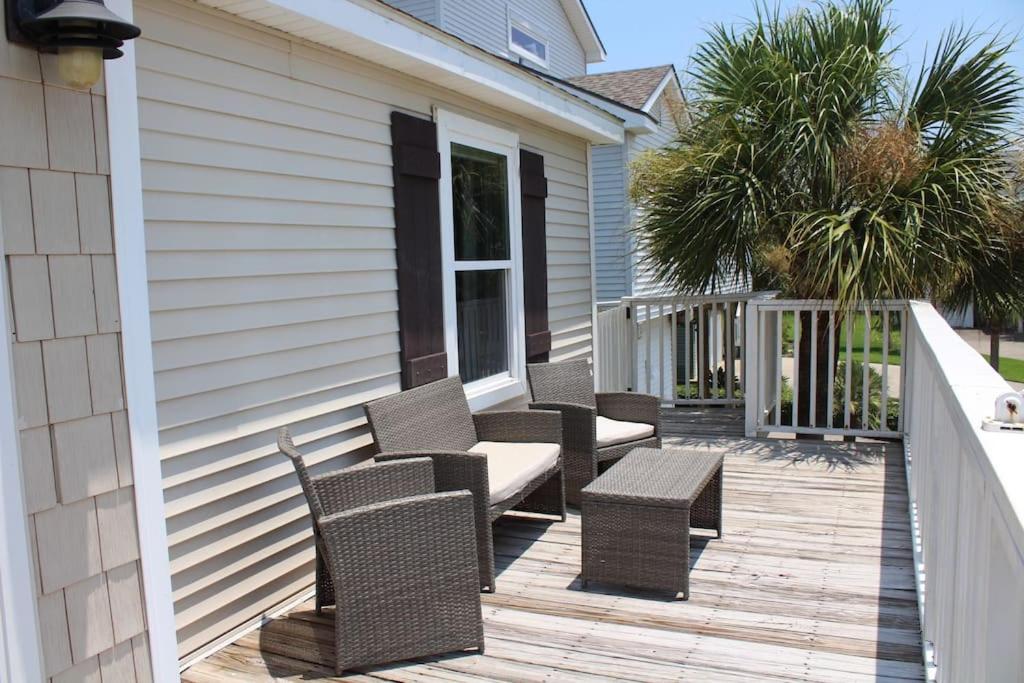 Enjoy Our Ocean Oasis - Housity