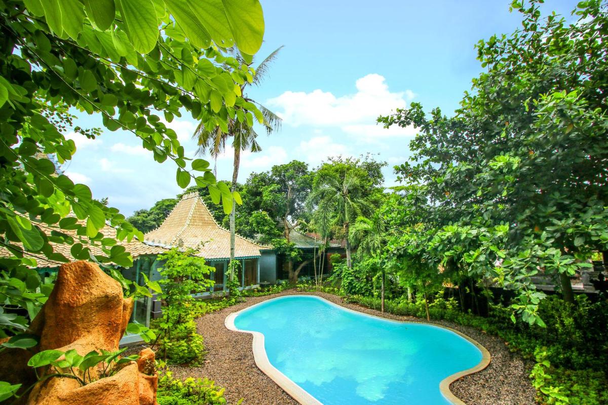 Kupu Kupu Jimbaran Beach Club & Spa - Housity