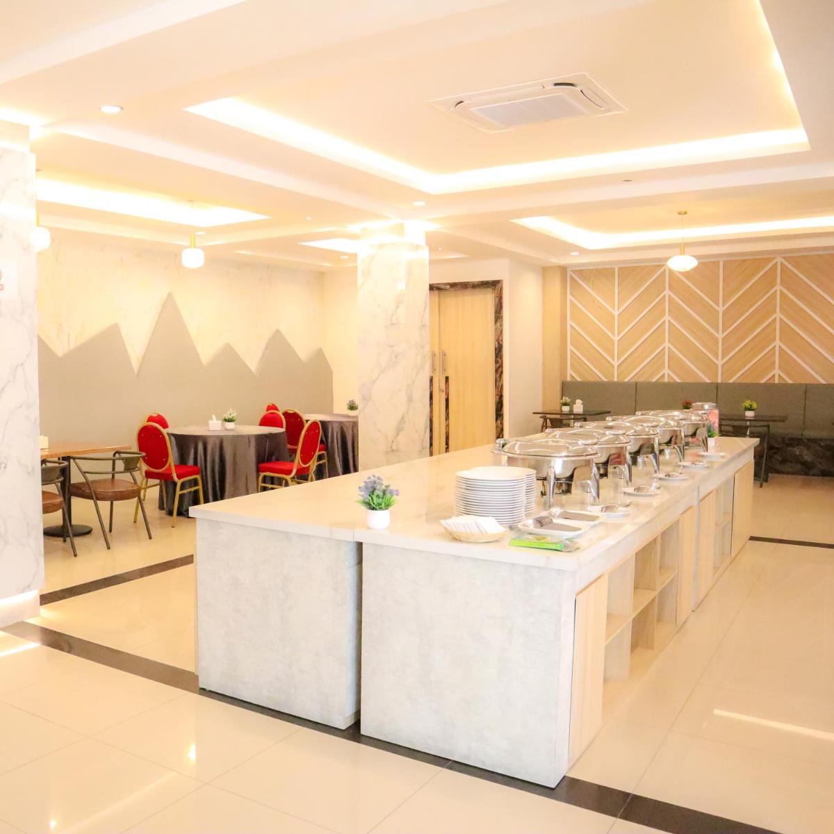 Hotel Ceria Jambi - Housity