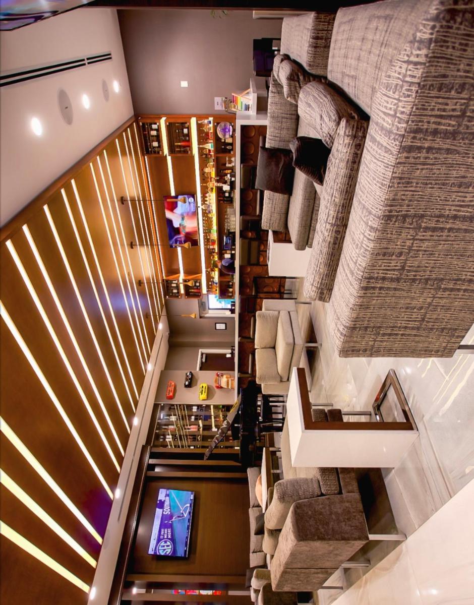 Wingate by Wyndham Miami Airport - Housity