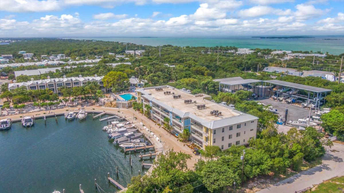 Mariner's Club Key Largo - Housity
