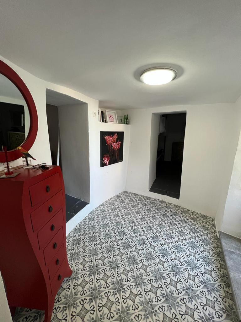 Cueva Leo - Housity