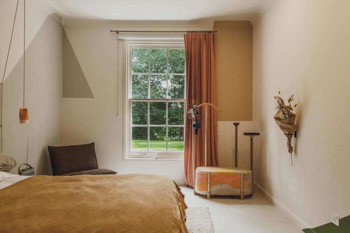 Birch Cheshunt - Housity