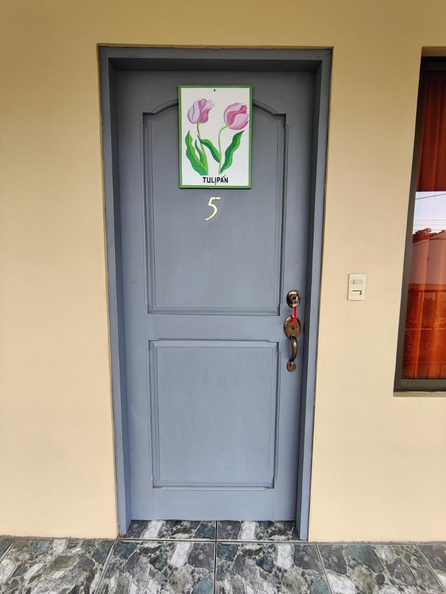 Cabinas Maritza - Housity