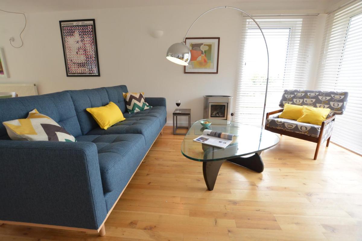 Aldeburgh Lodge Gardens - Housity