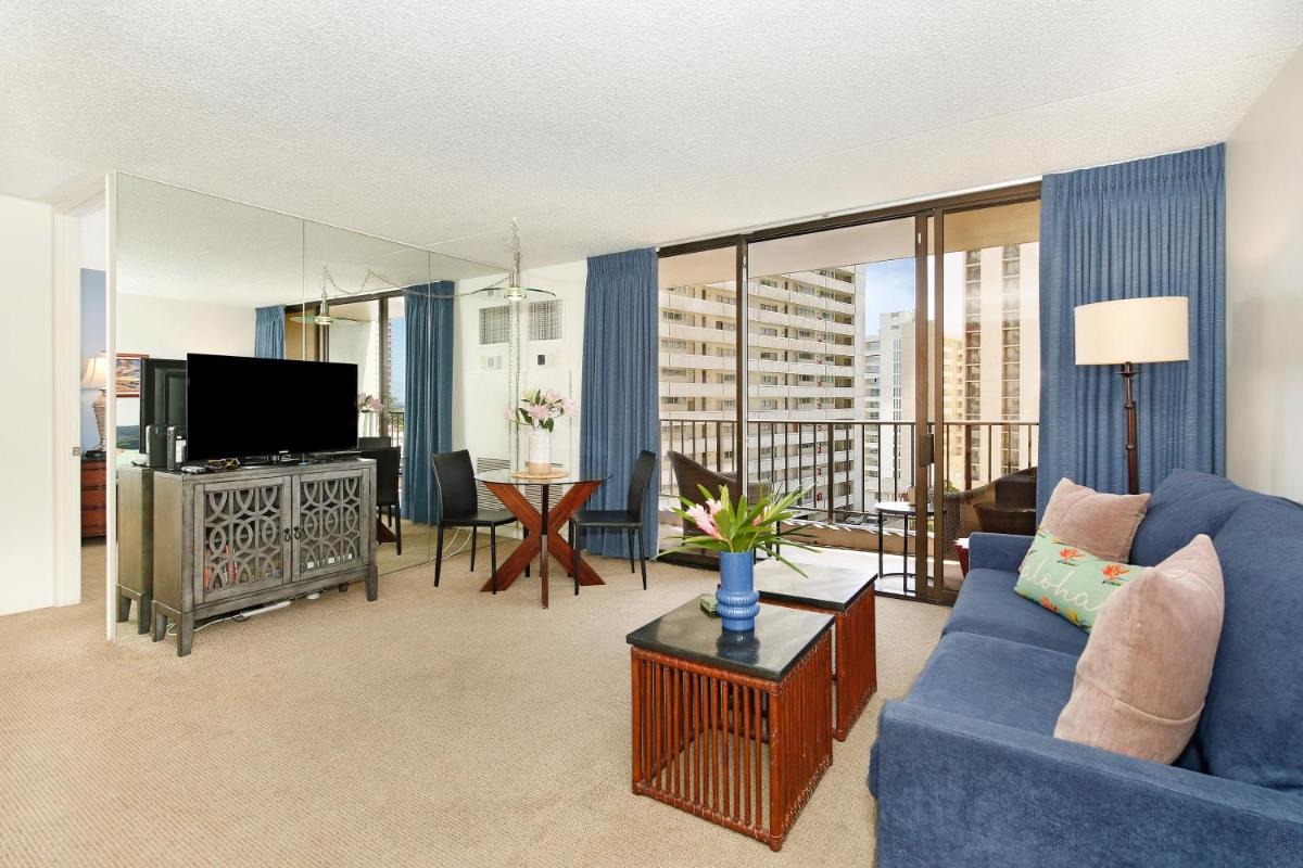 Waikiki Sunset #1004 - Housity