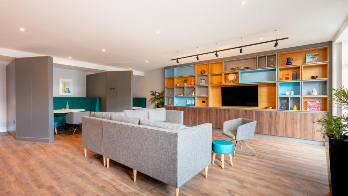 Holiday Inn Darlington-A1 Scotch Corner, an IHG Hotel - Housity