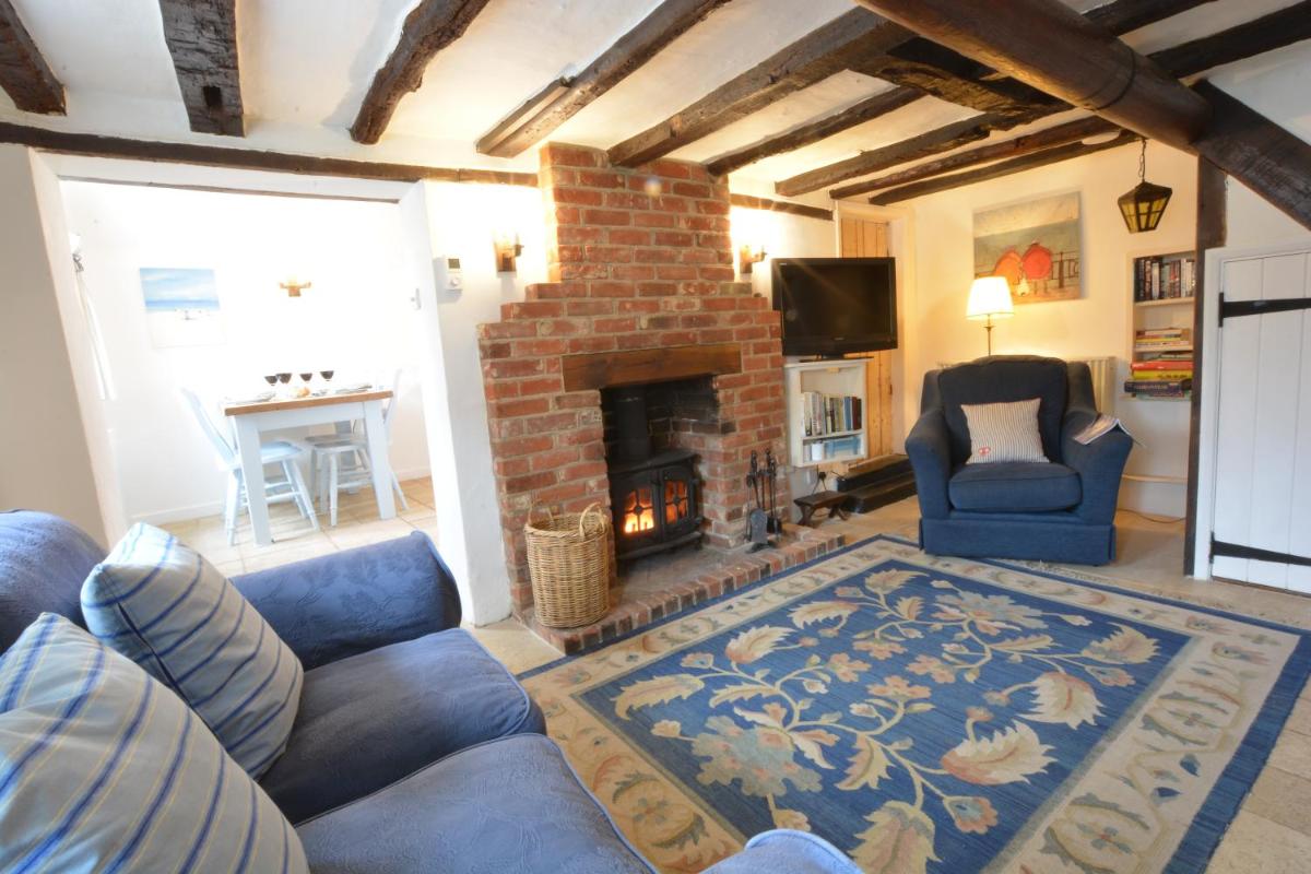 The Moorings, Orford - Housity
