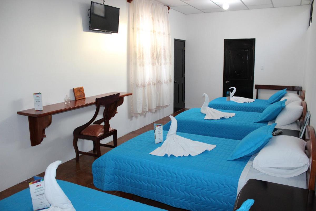 Suitetrails - Hostal La Mirada del Solitario George