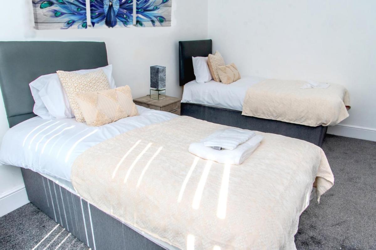 Luxurious Cosy 4-bed in the heart of Birmingham - Housity