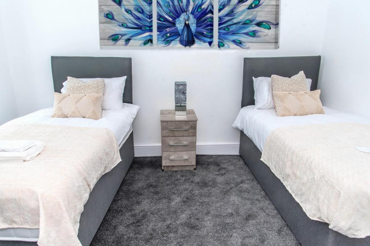 Luxurious Cosy 4-bed in the heart of Birmingham - Housity