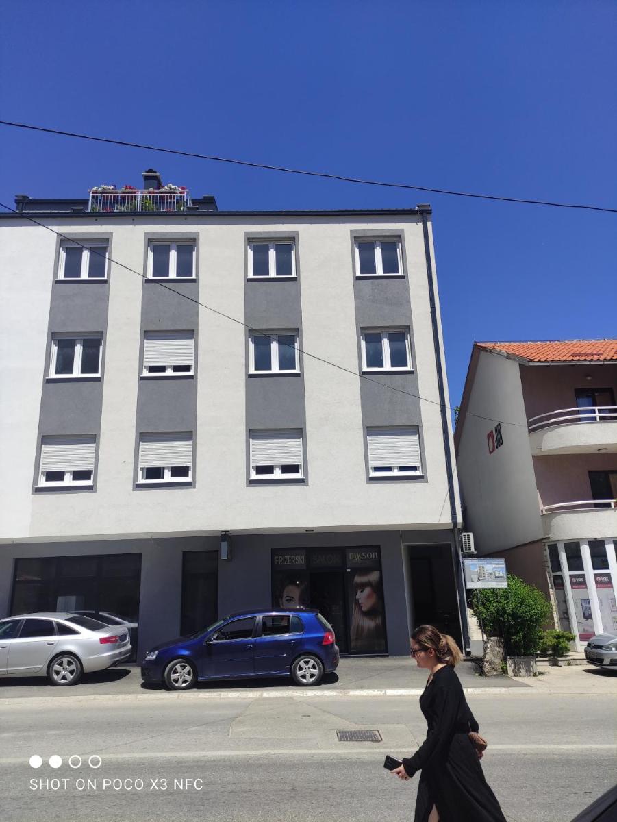 Apartman Đerić - Housity