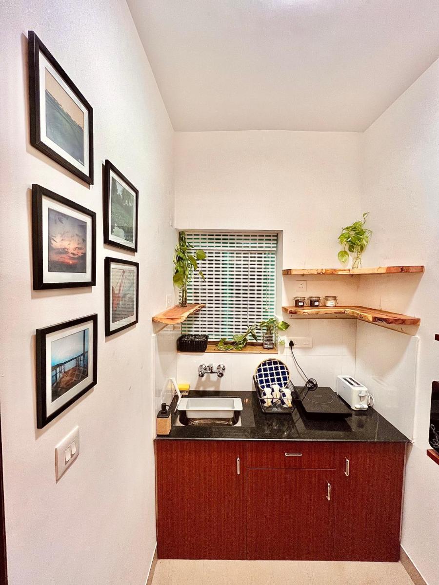 Na?d - Cozy Luxurious Arty Studio Apartment - Housity
