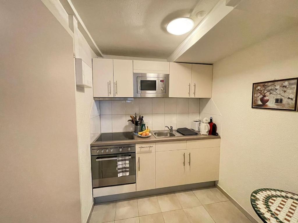 Comfy Bed Fast Wifi 3 min to Rhein - Housity