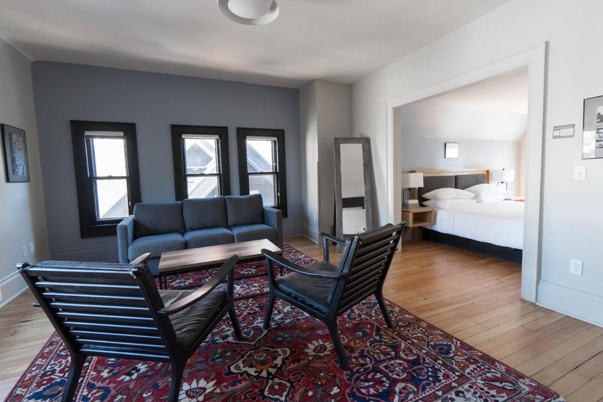 The Dubbel Dutch - Housity