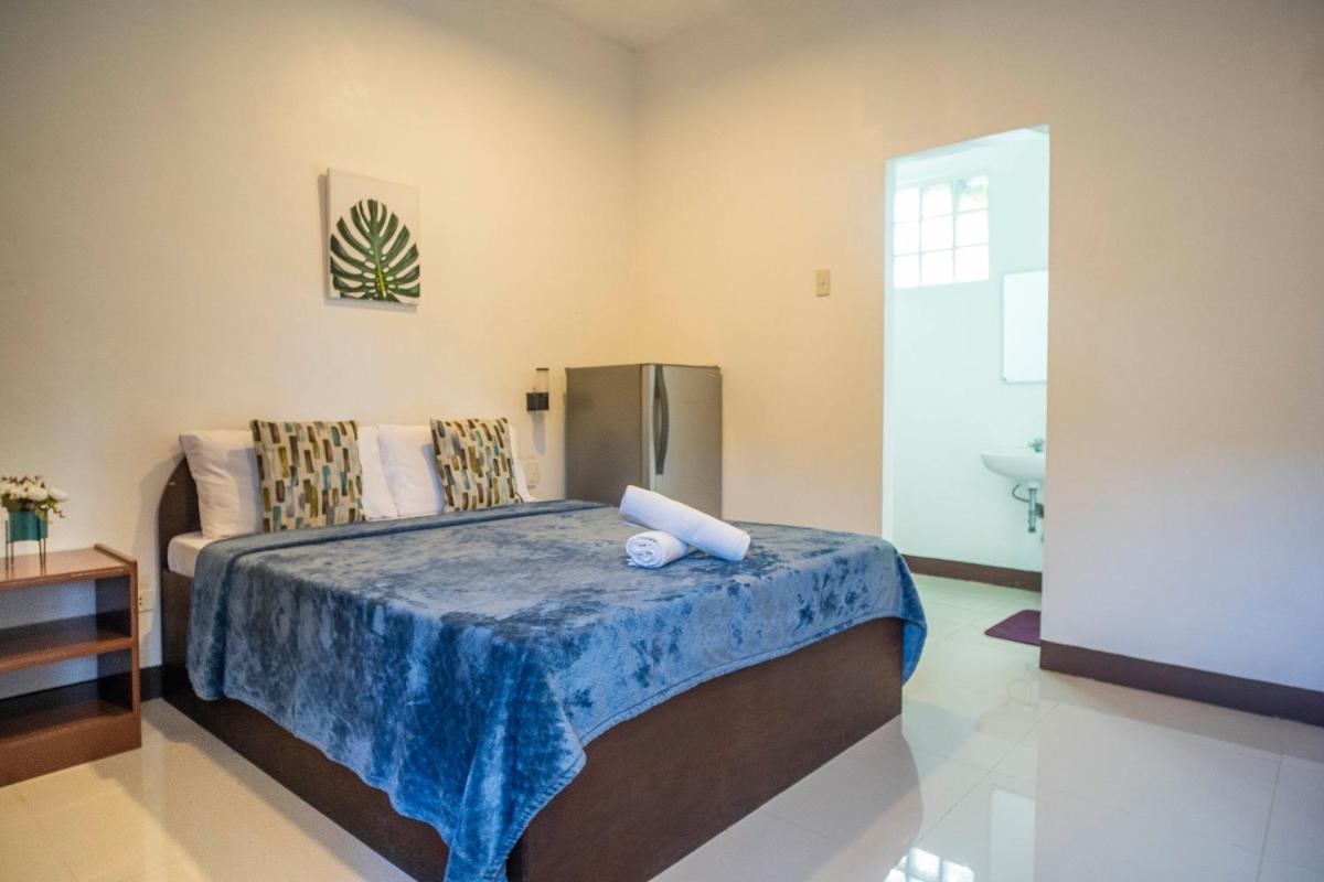 Panglao Village Court Apartment Stay Inn - Housity
