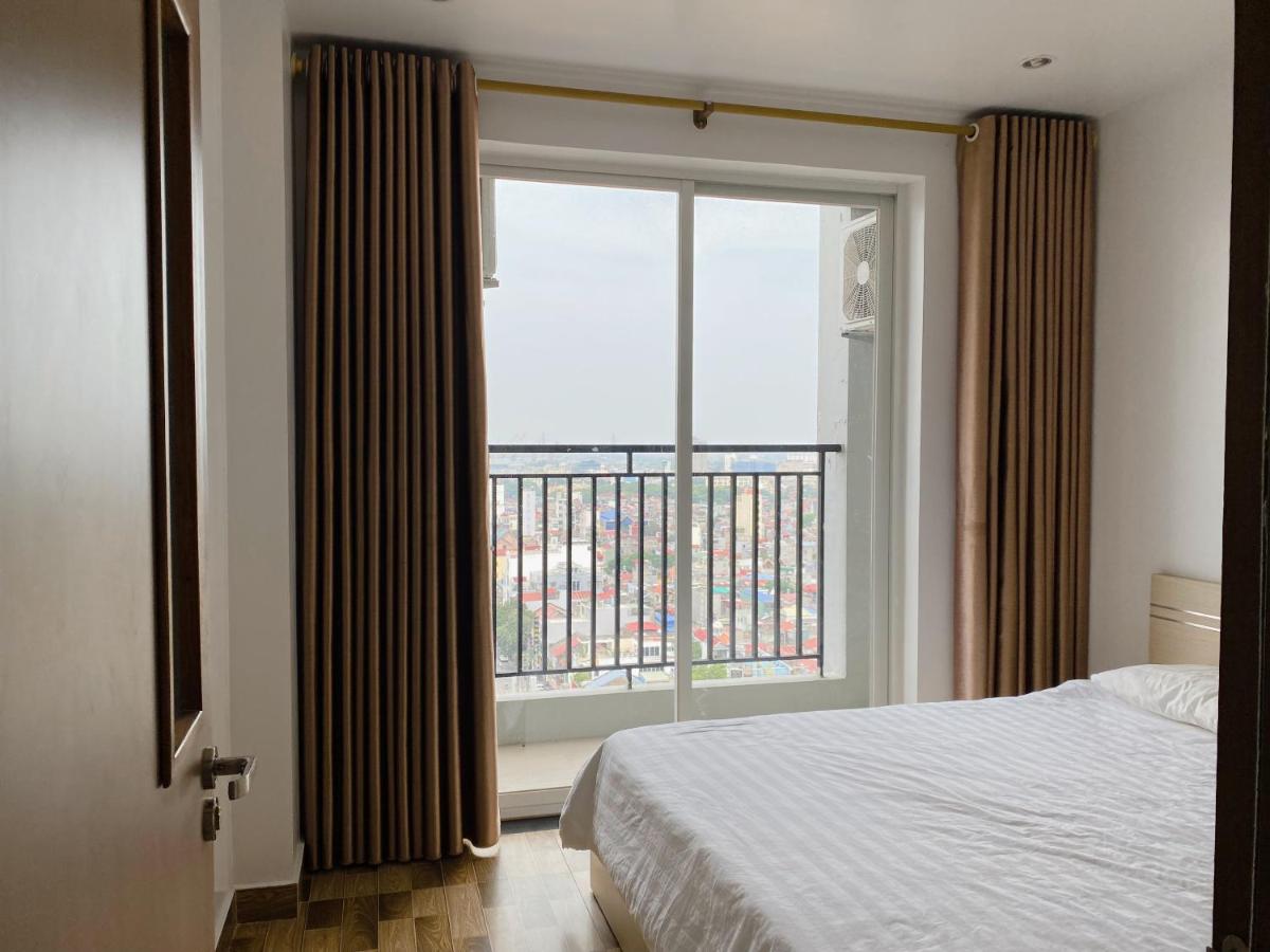 Three bedrooms Serviced Apartment (1206SHP) - 12 Lach Tray street - Housity