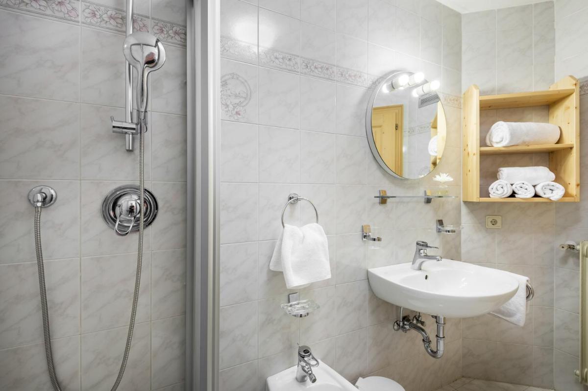 residence Manuela - Housity