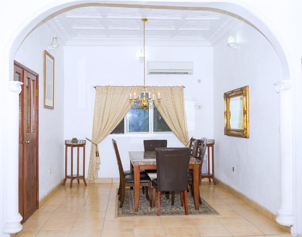Sunshine villa Luxury Apts - Housity